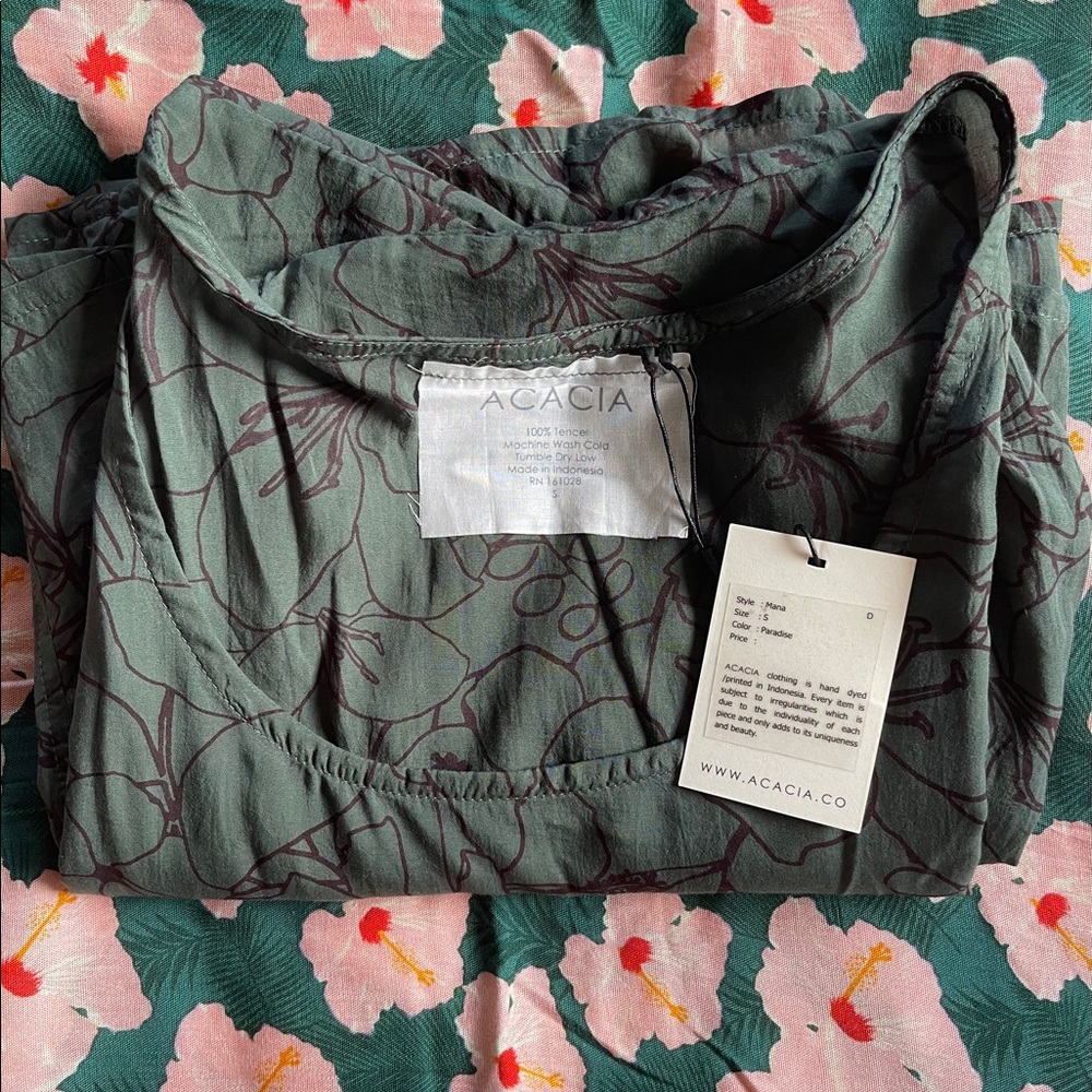 ACACIA PARADISE MANA DRESS $200P/$150V